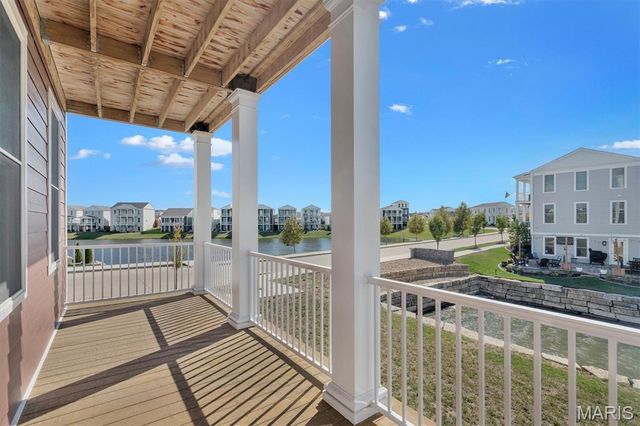 2032 Tiber Street, St Charles, MO 63301