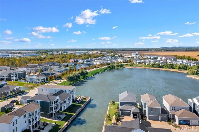 2032 Tiber Street, St Charles, MO 63301