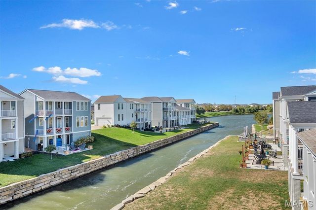 2032 Tiber Street, St Charles, MO 63301