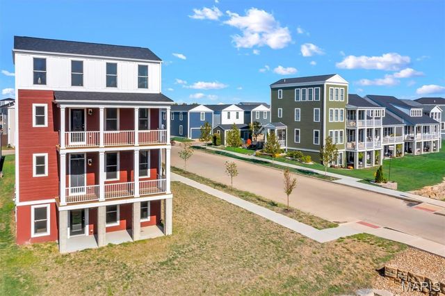 2032 Tiber Street, St Charles, MO 63301