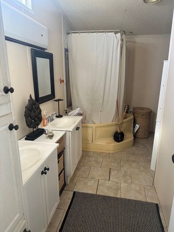 208 S St Peter, Stanton, TX 79782