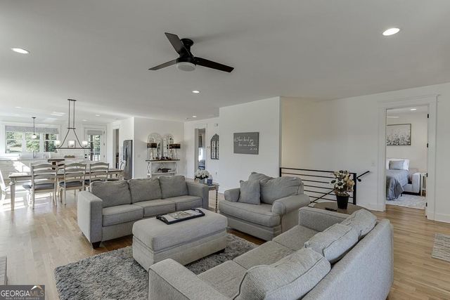 182 Farm Hill Drive, Clarkesville, GA 30523