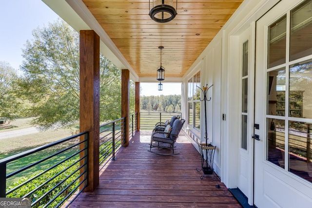 182 Farm Hill Drive, Clarkesville, GA 30523