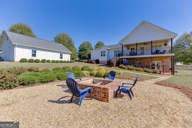 182 Farm Hill Drive, Clarkesville, GA 30523