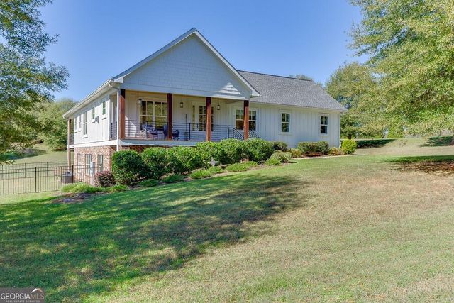 182 Farm Hill Drive, Clarkesville, GA 30523