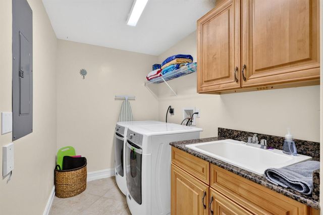 4160 N Hwy A1a 704a, Fort Pierce, FL 34949
