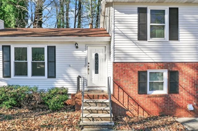 4703 N Springs NW Road, Kennesaw, GA 30144