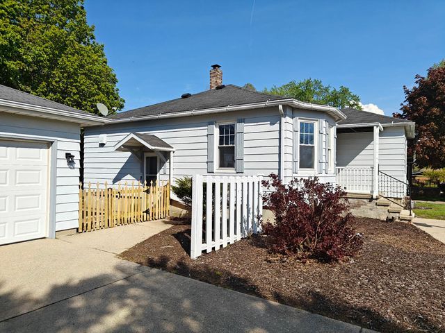 1207 Napier Avenue, St. Joseph City, MI 49085