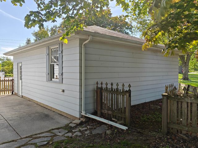 1207 Napier Avenue, St. Joseph City, MI 49085