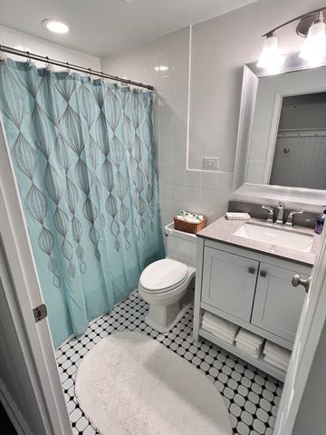 3 Mishawum Drive, Dartmouth, MA 02748