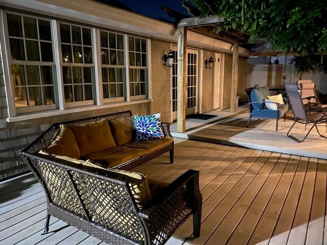 3 Mishawum Drive, Dartmouth, MA 02748