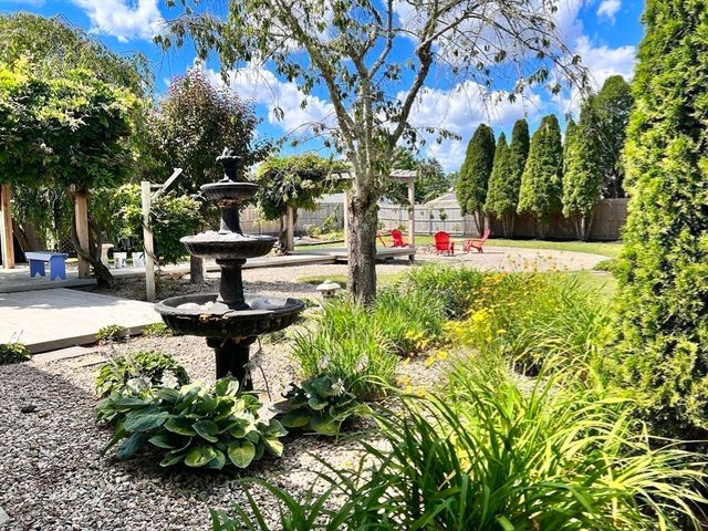 3 Mishawum Drive, Dartmouth, MA 02748