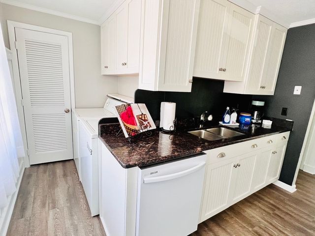 3 Mishawum Drive, Dartmouth, MA 02748