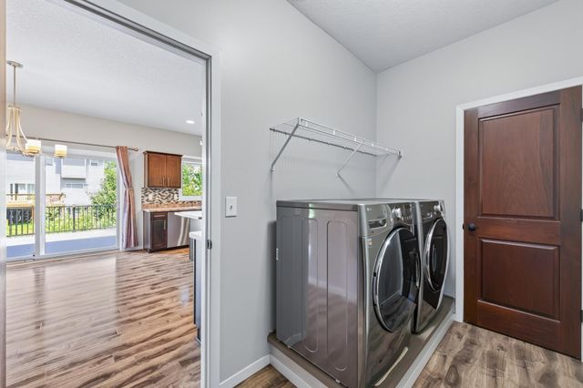 2299 Gall Avenue, Maplewood, MN 55109