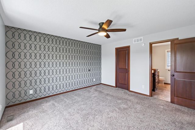 2299 Gall Avenue, Maplewood, MN 55109
