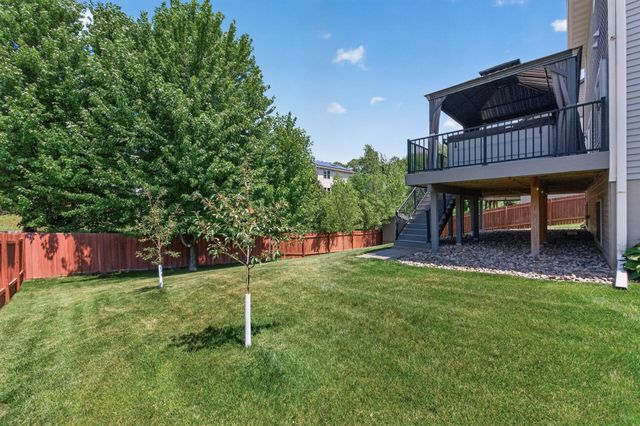 2299 Gall Avenue, Maplewood, MN 55109