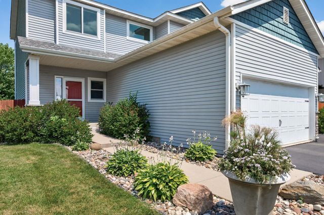 2299 Gall Avenue, Maplewood, MN 55109