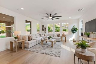 1176 Witherby Lane, Escondido, CA 92026