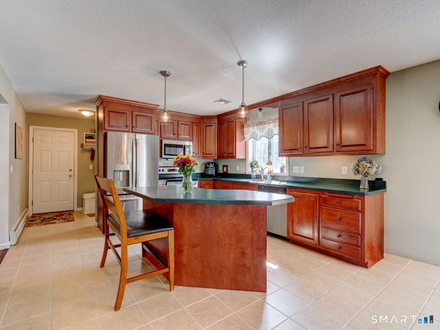 82 Lawrence Drive, Lebanon, CT 06249