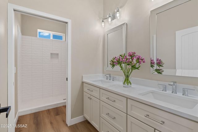 67620 E Lauren Place, Oracle, AZ 85623