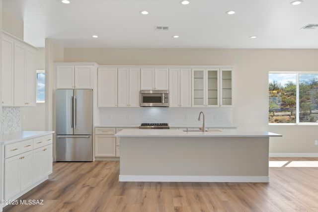 67620 E Lauren Place, Oracle, AZ 85623