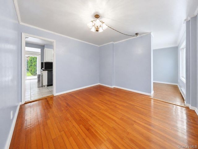 140 Whitman Road, Yonkers, NY 10710