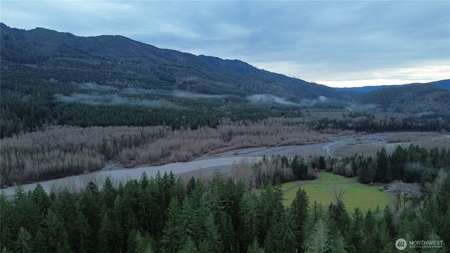 145 Div 5 Big River Boulevard W, Deming, WA 98244