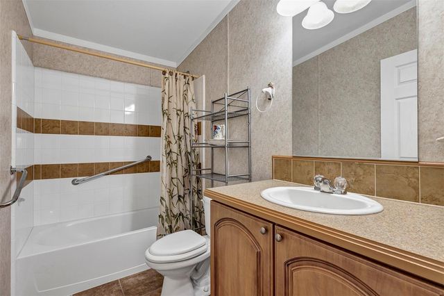 1124 USTLER ROAD, Apopka, FL 32712