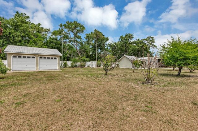1124 USTLER ROAD, Apopka, FL 32712