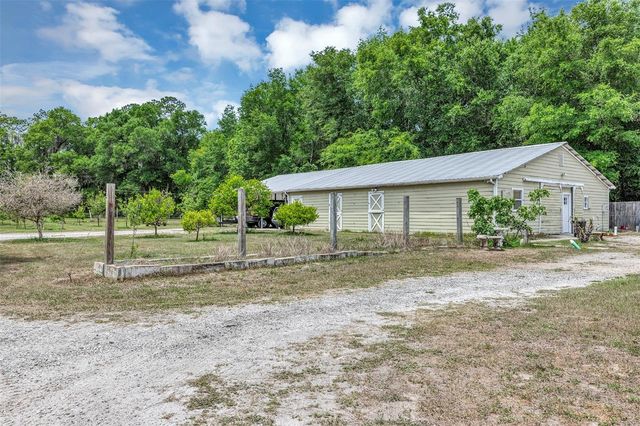 1124 USTLER ROAD, Apopka, FL 32712