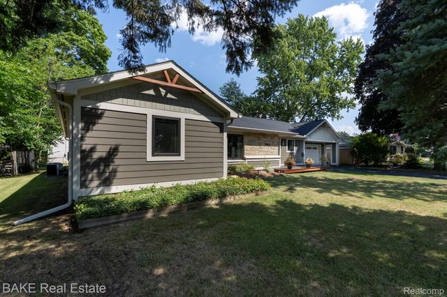 590 N Sheldon Road, Plymouth, MI 48170