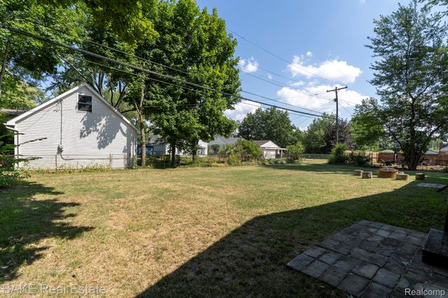 590 N Sheldon Road, Plymouth, MI 48170