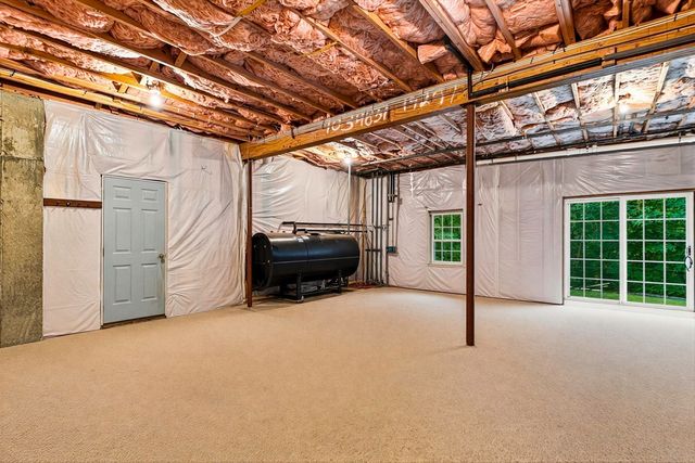 161 South St, Upton, MA 01568