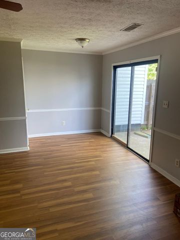 8238 Canyon Forge Drive, Riverdale, GA 30274