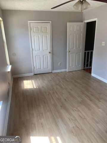 8238 Canyon Forge Drive, Riverdale, GA 30274