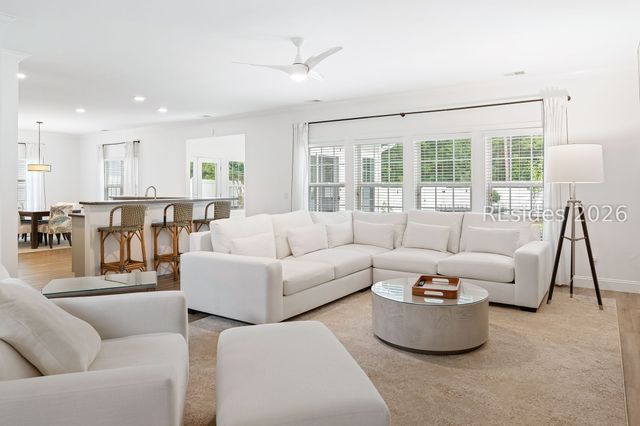 220 Station Pkwy, Bluffton, SC 29910