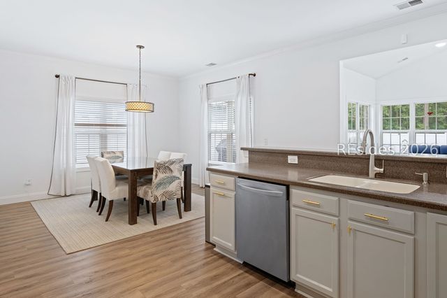 220 Station Pkwy, Bluffton, SC 29910
