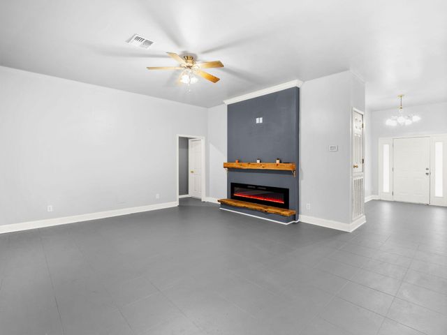 515 Noah Haymon Rd, Leesville, LA 71446