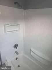409-411 W 1ST AVE #409 2 B, Parkesburg, PA 19365