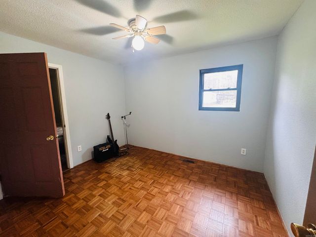 10720 Mars Hill, Bauxite, AR 72011