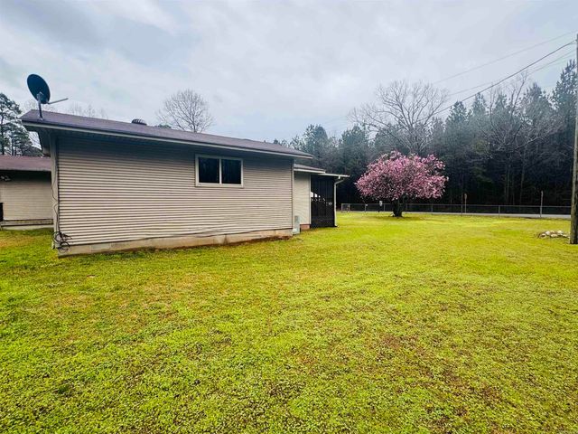 10720 Mars Hill, Bauxite, AR 72011