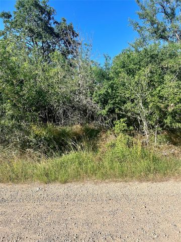 179 Helemano DR, Bastrop, TX 78602