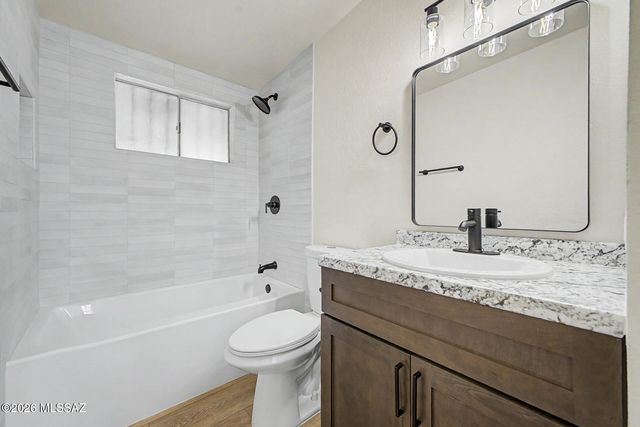 4861 S Calle Pamplona, Tucson, AZ 85714