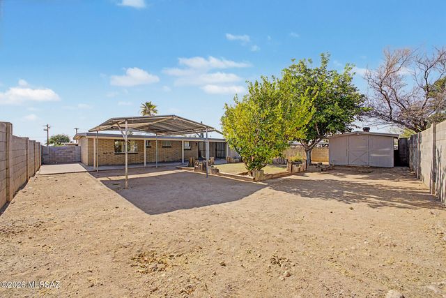 4861 S Calle Pamplona, Tucson, AZ 85714