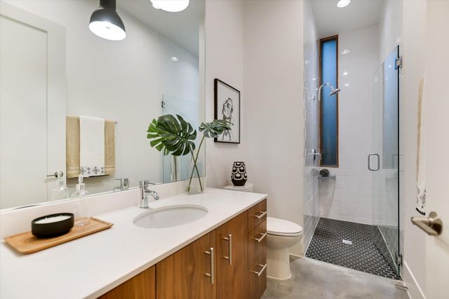 607 Terrell Hill DR A, Austin, TX 78704