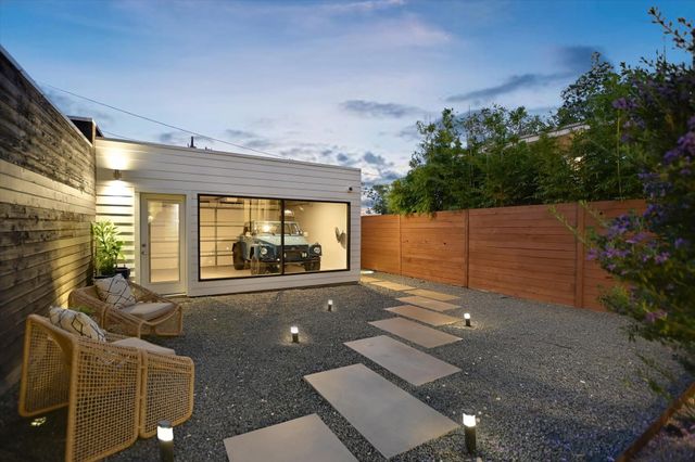 607 Terrell Hill DR A, Austin, TX 78704