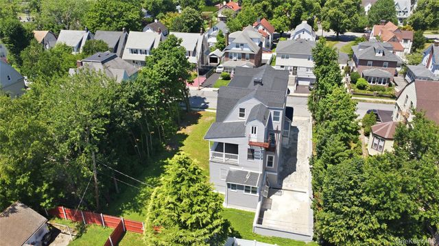 40 Amackassin Terrace, Yonkers, NY 10703