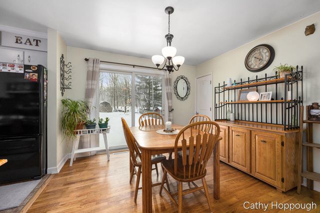 8511 Riverest Drive, Portland, MI 48875