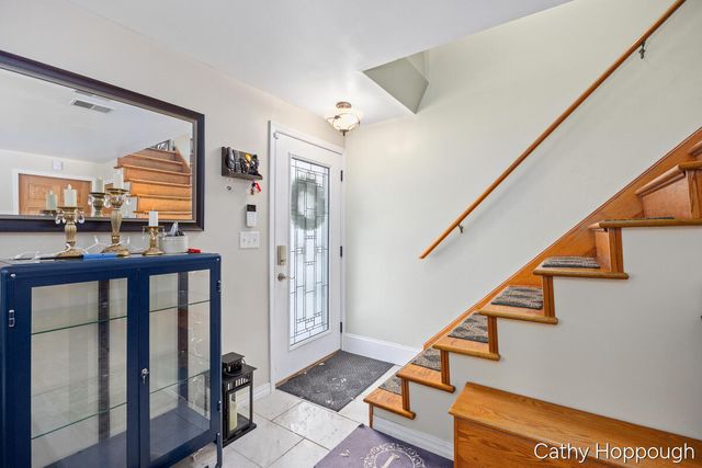 8511 Riverest Drive, Portland, MI 48875