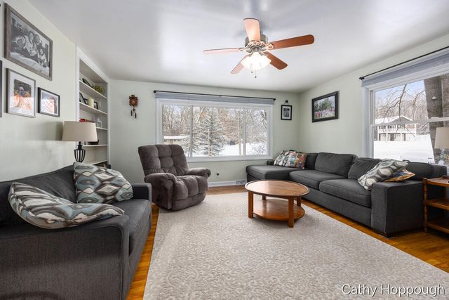 8511 Riverest Drive, Portland, MI 48875